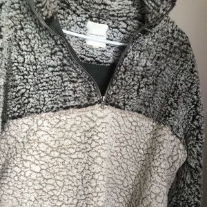 Sherpa quarter zip pull over